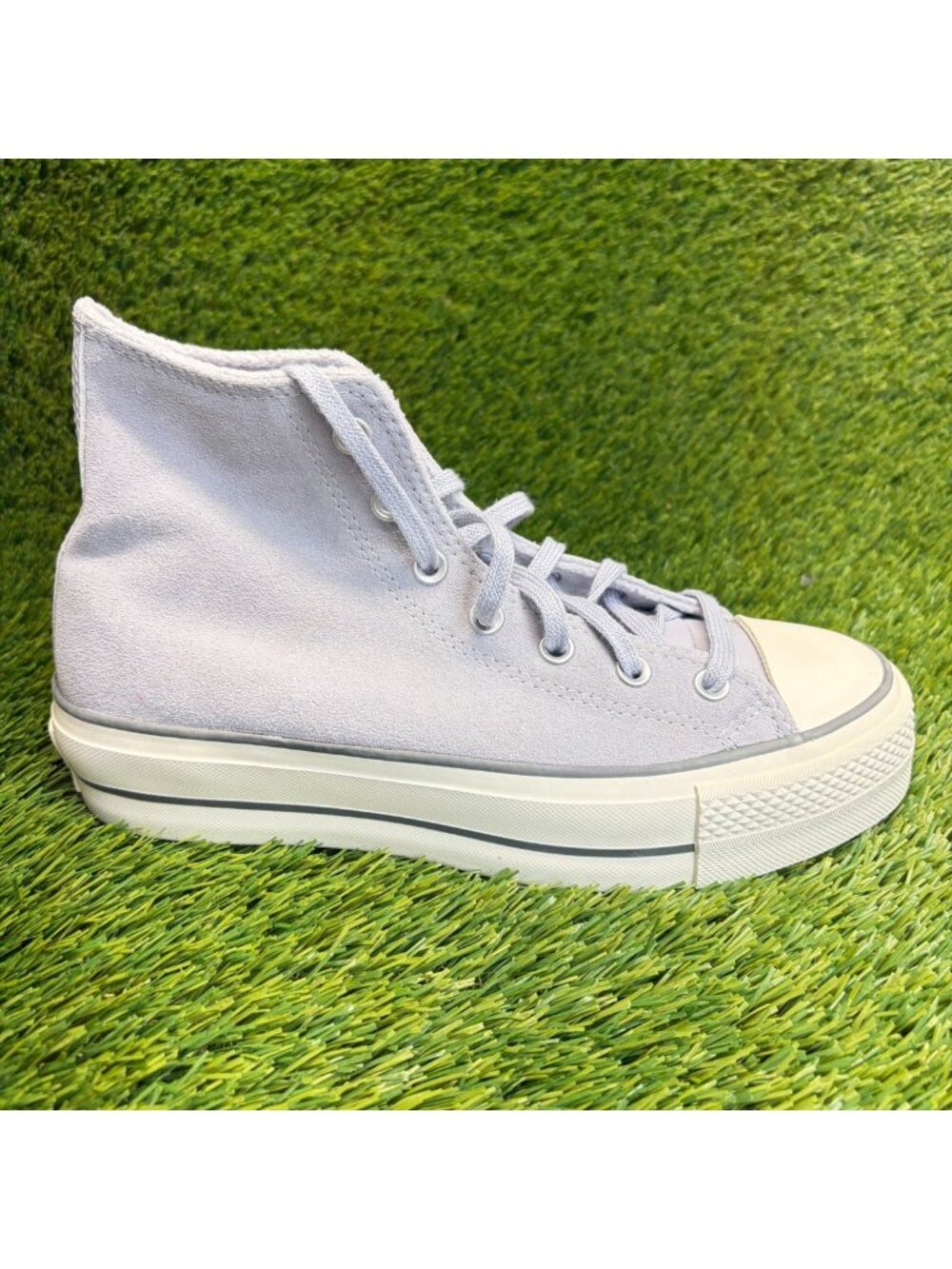 Converse Chuck Taylor All Star Womens Size 8.5 Purple Athletic Shoes Sneakers